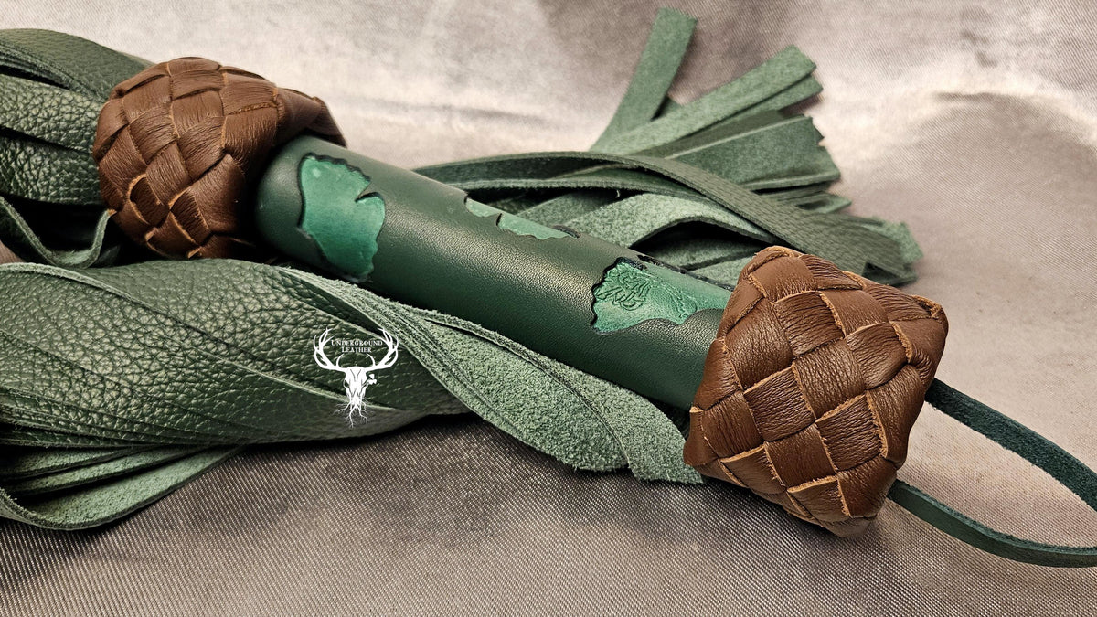 Ginko Flogger- deer tanned cowhide