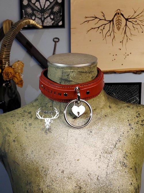 Adore Collar - Red