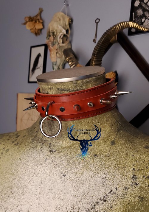 Anubis Collar - Red