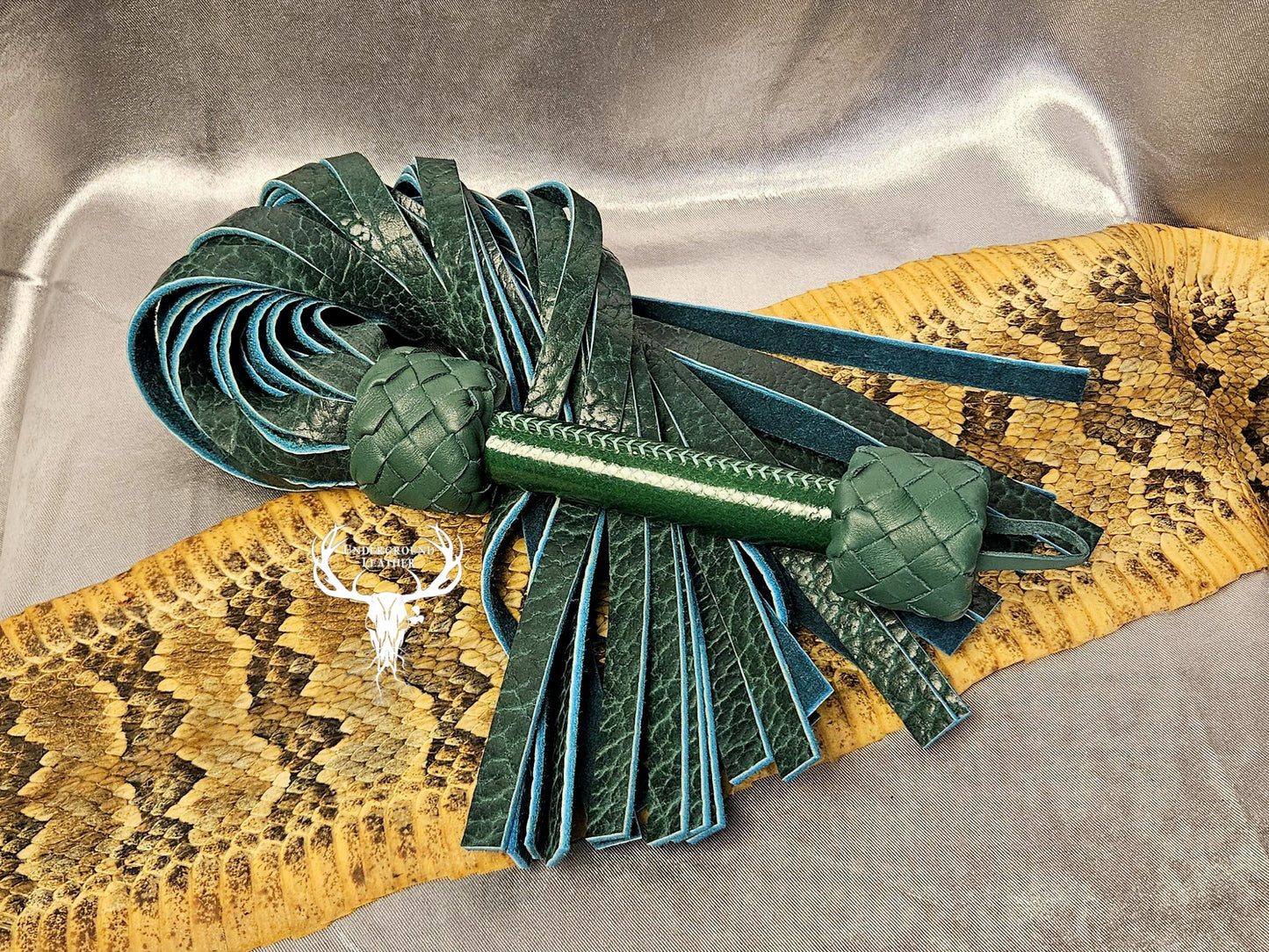 Jade Whipsnake Flogger