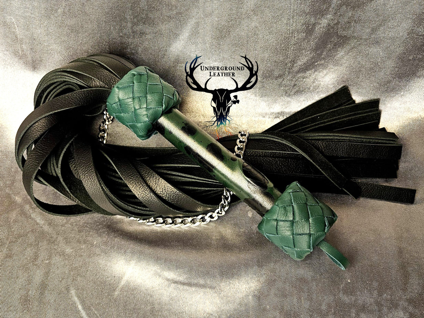 Loki Flogger w/ Chain