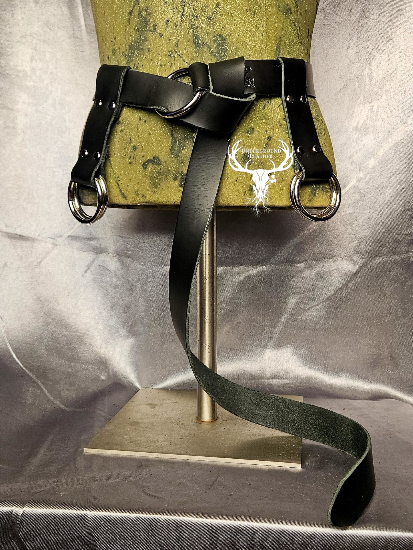 Tie Belt with Skirt/Dress Hikes