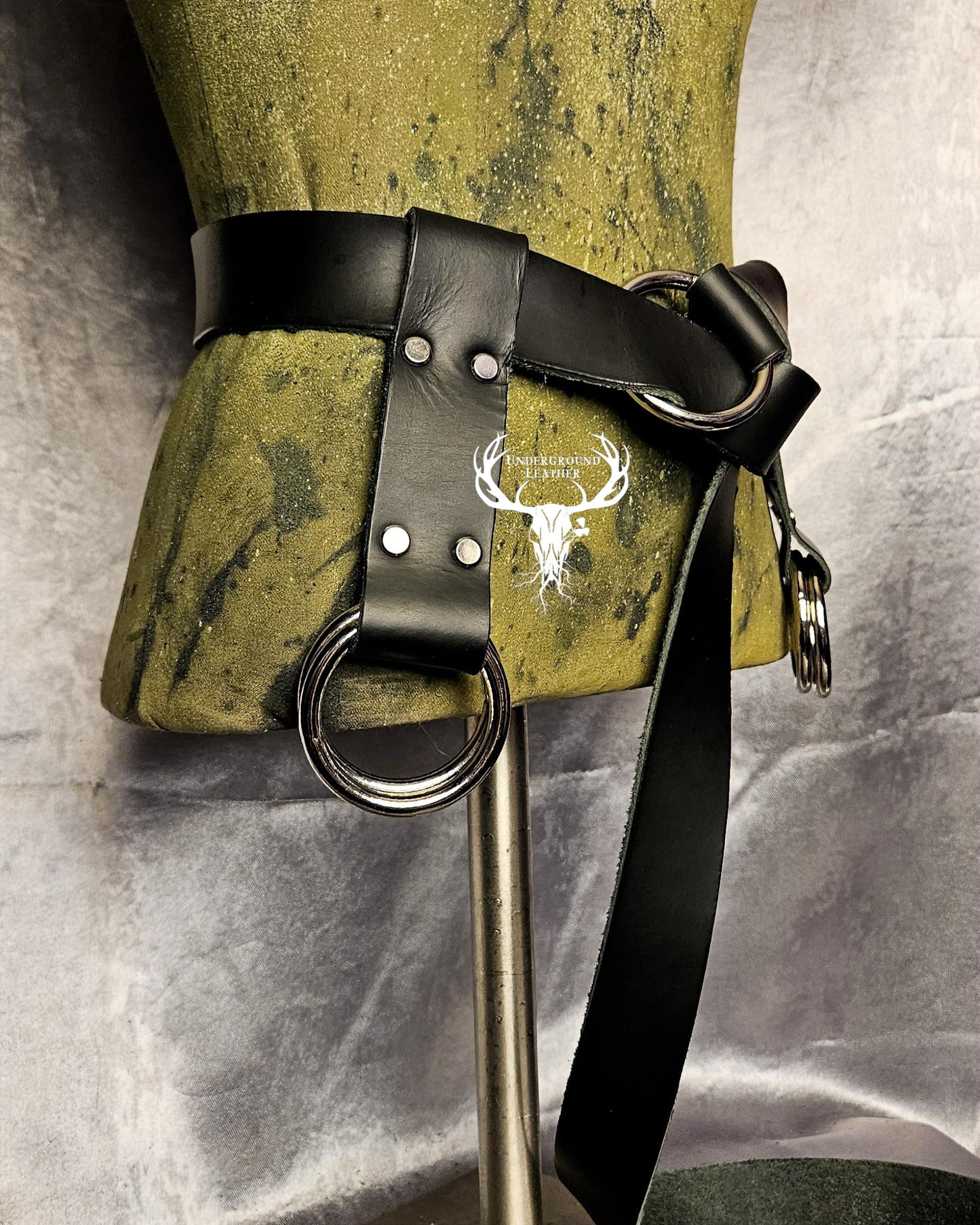 Tie Belt with Skirt/Dress Hikes