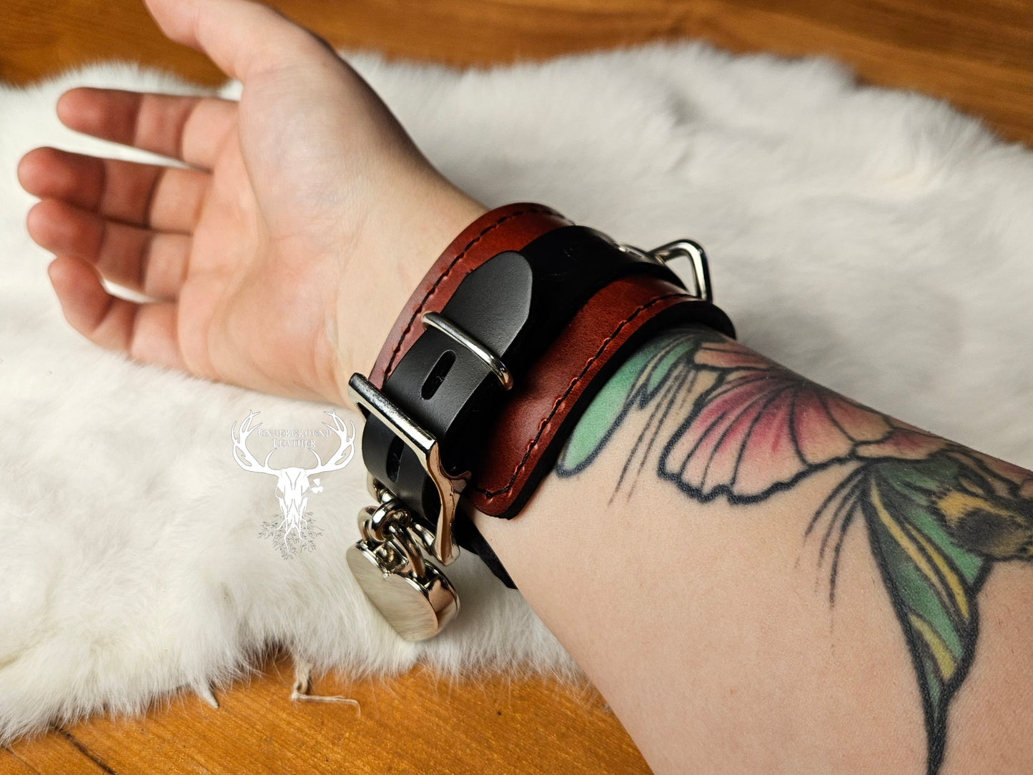 Padded leather Wrist cuff set - Oxblood and Black