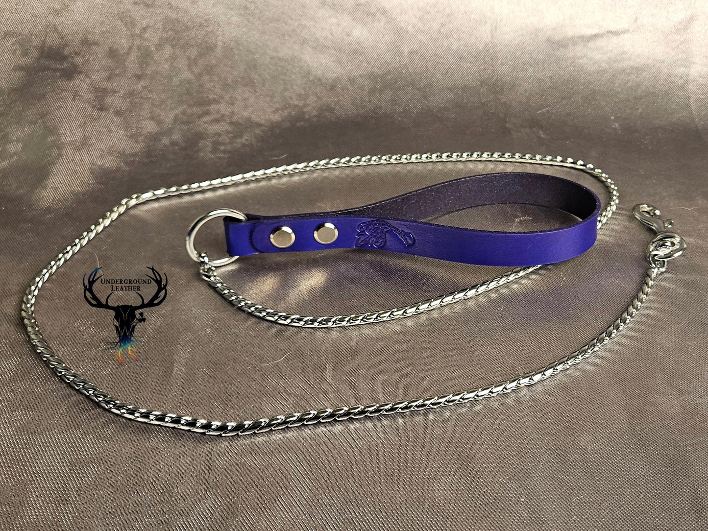 Conformation Leash