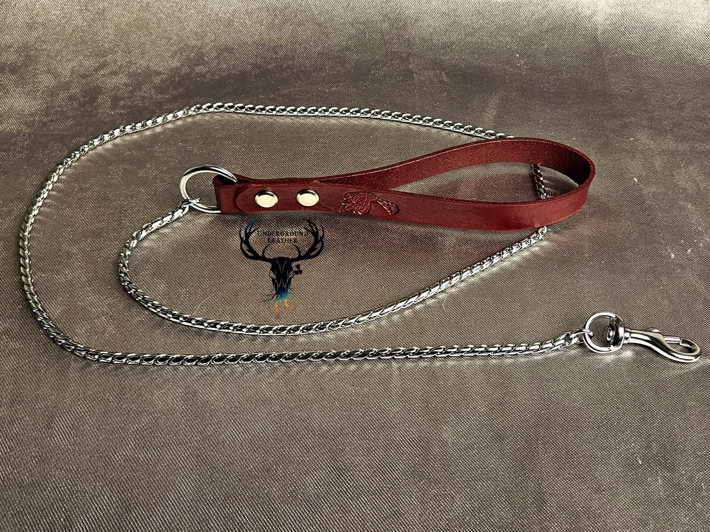 Conformation Leash