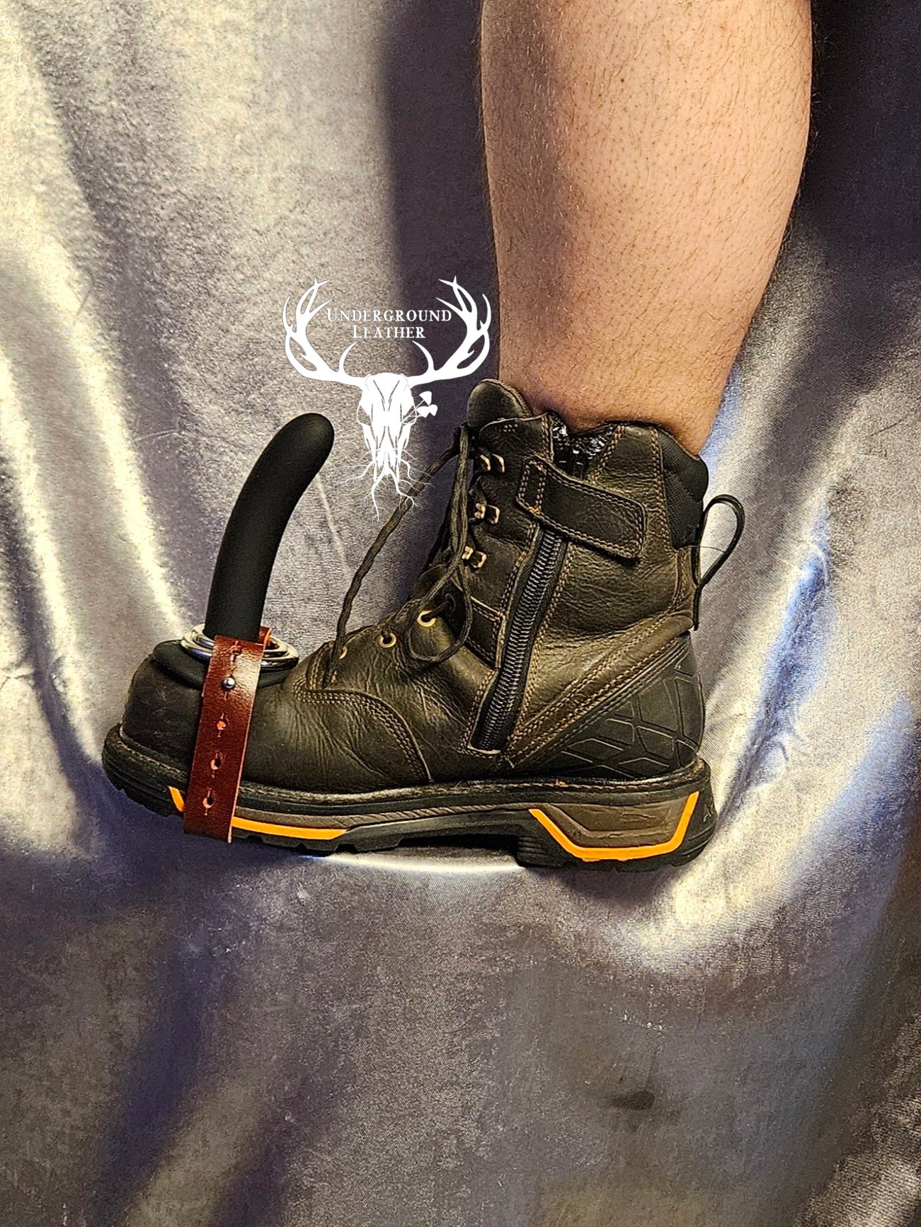 Dildo Bootstrap - Oxblood