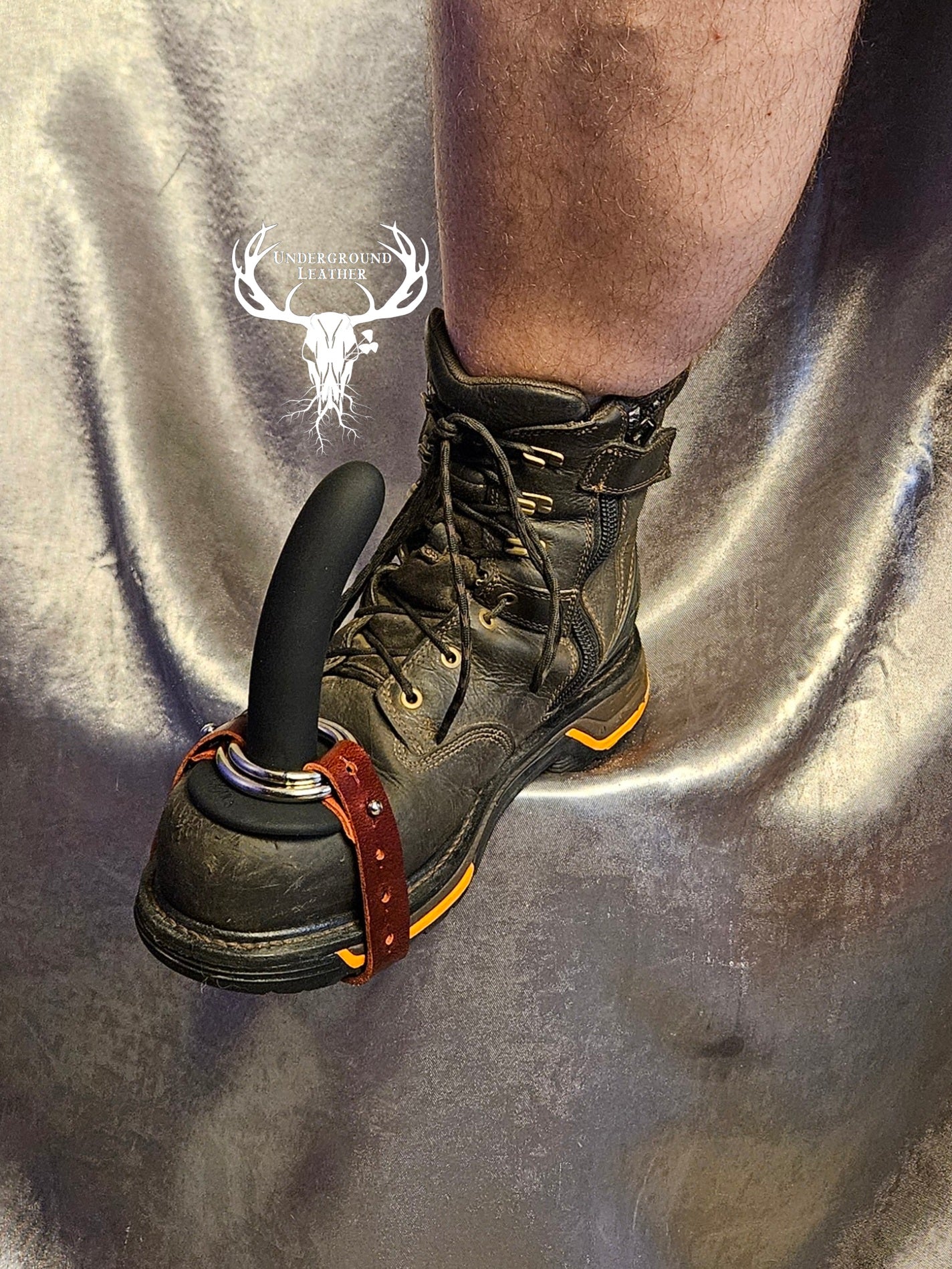Dildo Bootstrap - Oxblood