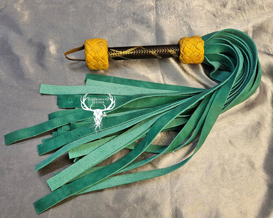 Jade and Gold flogger