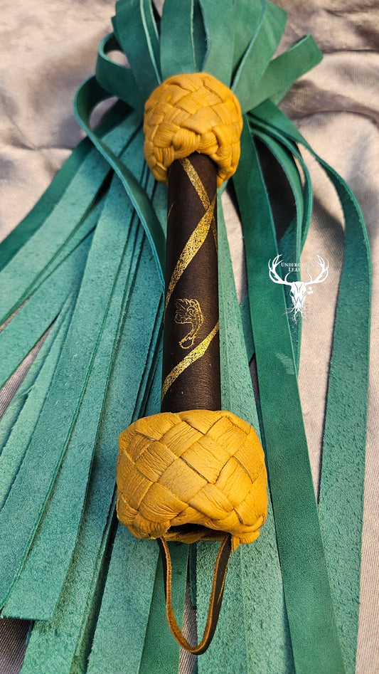 Jade and Gold flogger