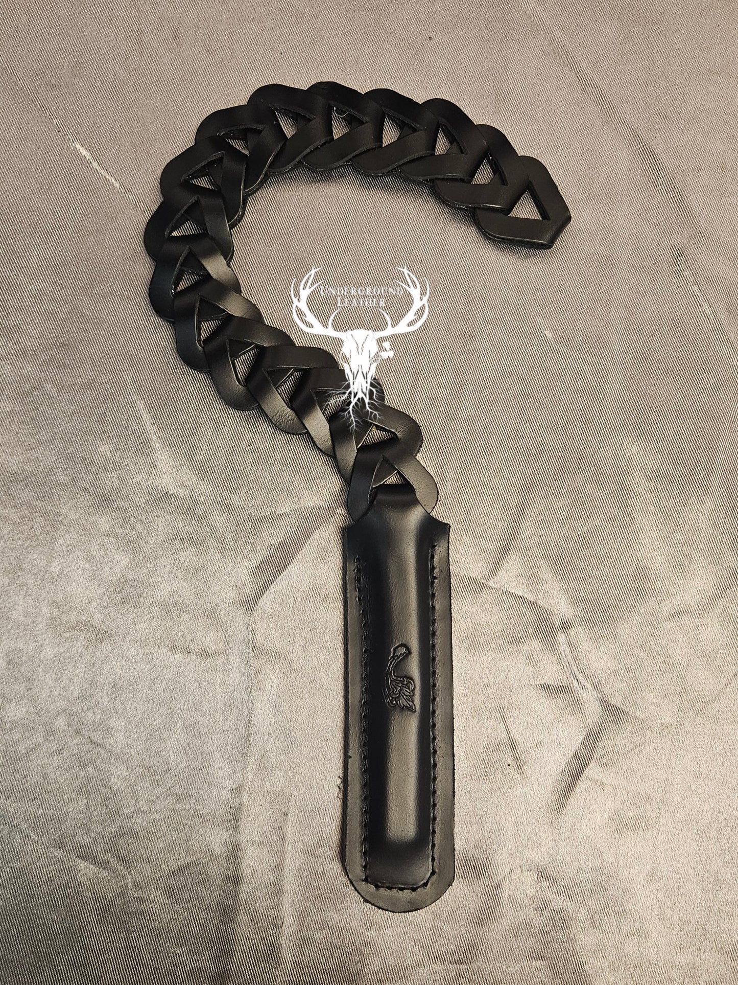 Leather Chain Link slapper-black