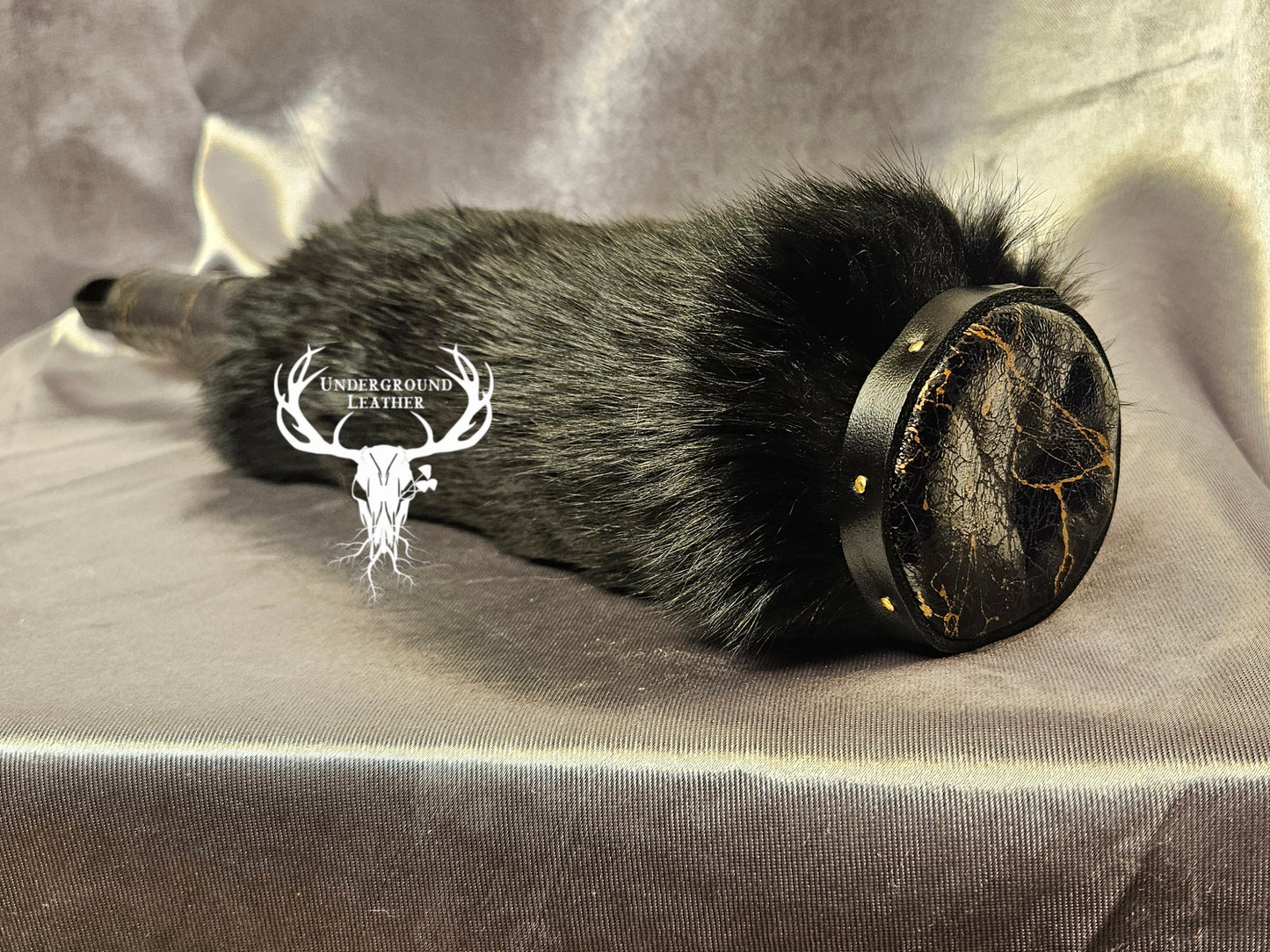 Bunny Beater - Kintsugi Black