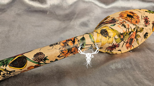 Rabbit Ear - Ostara floral hide